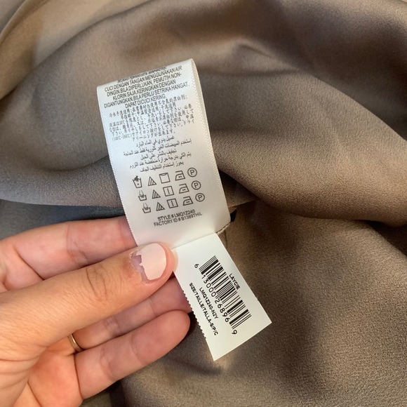 NWT BCBGMaxAzria Laycie Long Sleeve Blouse Size Small - Picture 13 of 13